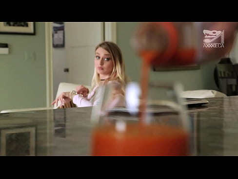 ❤️ Chica caliente con grandes tetas y el coño apretado recibe la polla de perdedor, pero muy duro ❤❌ Video de sexo en es.epicpornvideos-com.ru ❌️