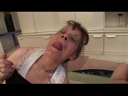 ❤️ Dos abuelas y un abuelo hacen un trío ❤❌ Video de sexo en es.epicpornvideos-com.ru ❌️