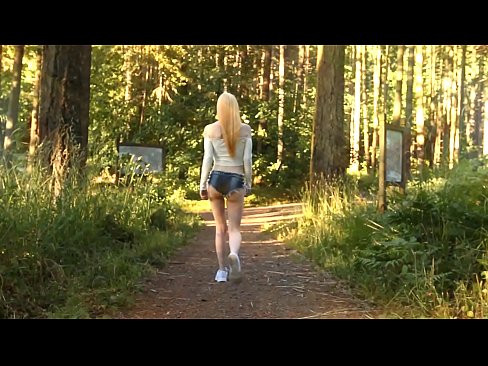 ❤️ Hermosa mujer se mueve lentamente, no desnuda video ❤❌ Video de sexo en es.epicpornvideos-com.ru ❌️